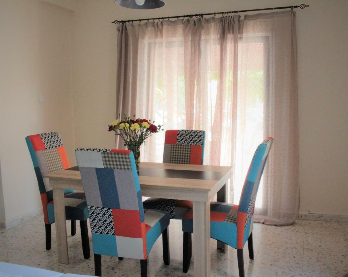 Salt Lake Town House Larnaca Exterior photo
